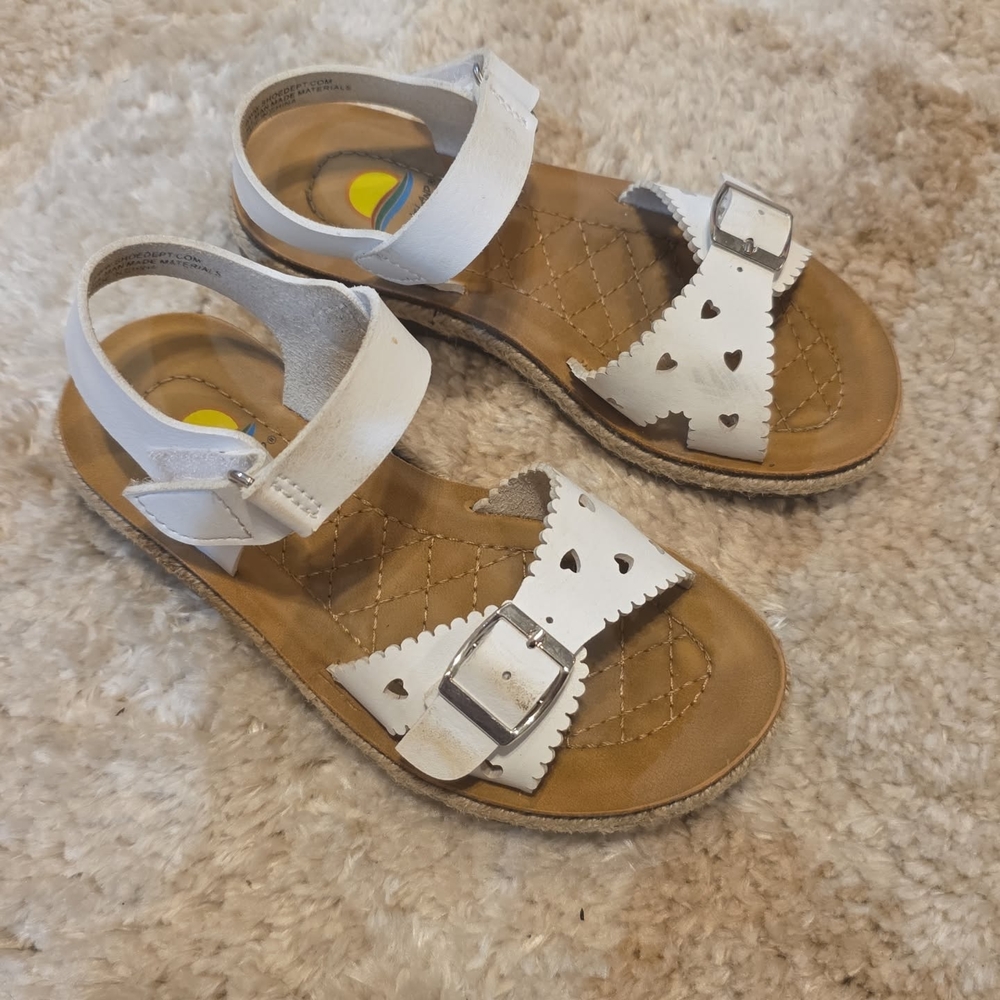 White Heart Cutout Kids Sandals